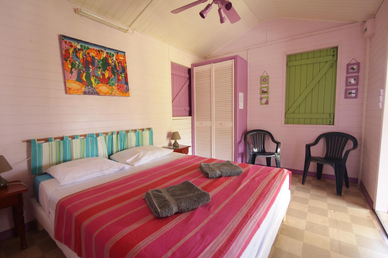 Coeur Caraibes Hotel Deshaies Exterior foto